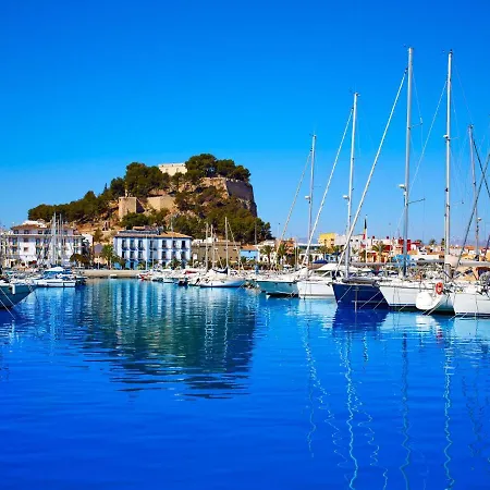 Castillo Playa Apartment *